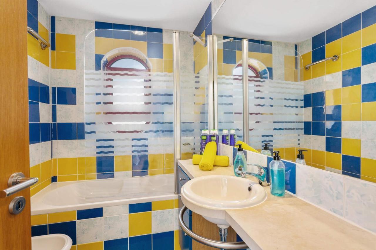 Villa Marina Azul By Villa Plus アルブフェイラ エクステリア 写真